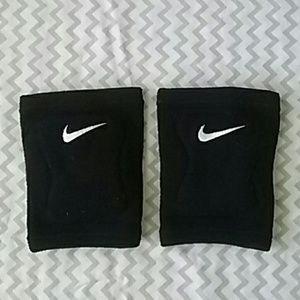 Nike Knee pads